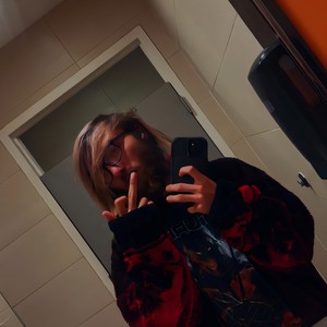 My pain feeds my feelings (Explicit)