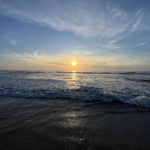 Get Down (feat. Damian Lemar Hudson) (Explicit)