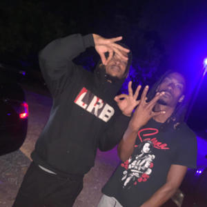 380 & flags (feat. Te4x) (Explicit)