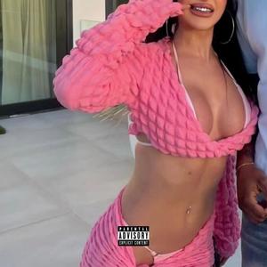 B & M (feat. Maccio) (Explicit)