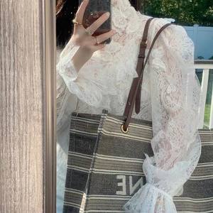 trim.8D55C674-0D05-49FE-AAE1-6C42D9F4DD00_s