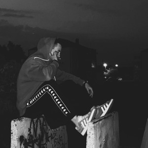 Noise Draws Truth into the World of Emptiness