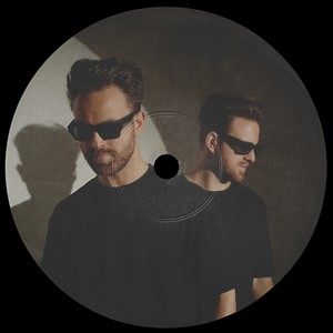 Momentum (Radio Mix)