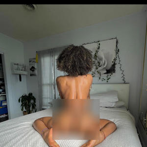 Twerkers roll call (Explicit)