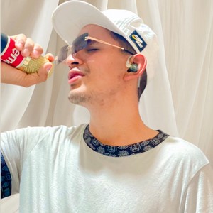 De la calle pa’la calle (Explicit)