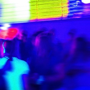 PARTY (a thousand bands)