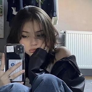 chrxme hearts (feat. Astrovsthewrld) (Explicit)