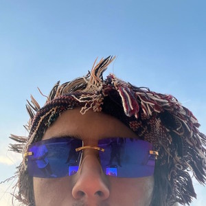 Huge Lifestyle (Explicit)