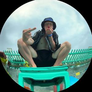 i hate my friends (jk) (Explicit)