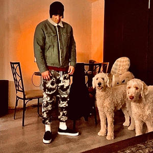 Walter Banks - Pay No Mind (feat. Isak Niasso) (Explicit)