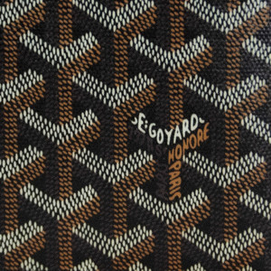 Maison Goyard (Explicit)