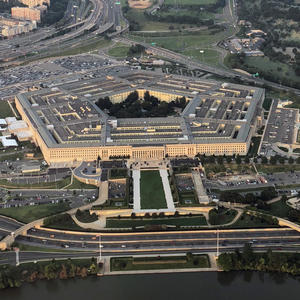 B!TCH I'M THE MAN (feat. Danny Levert) (Explicit)