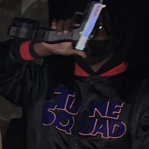 Shoot yo gun ? (Explicit)