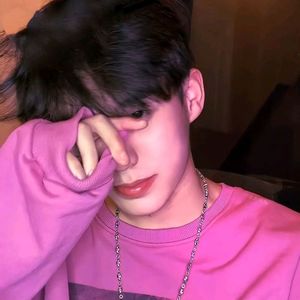 红尘来去散无痕