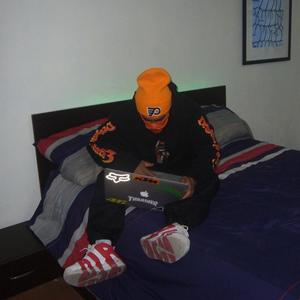 SONIC (feat. SIEMPRE) (Explicit)