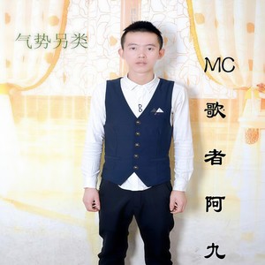 十年戎马心孤单