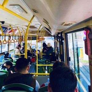 给某人写完的一直没有录的一首叫一段念白的歌的伴奏