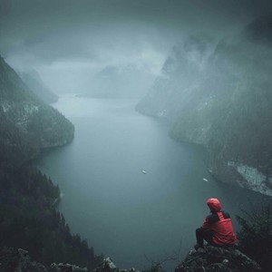 不忧伤不彷徨，念念不忘 (Demo)