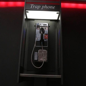 Trap Phone