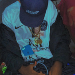 FICA SEM CALCINHA (Explicit)