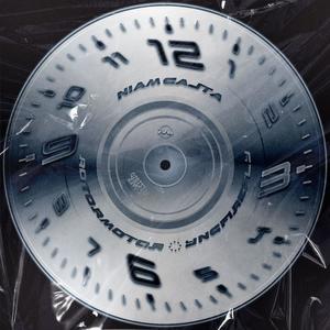 Niam Cajta (feat. YNGFirefly) (Explicit)