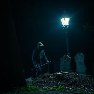 Grave Digger {Beat Switch} (Explicit)