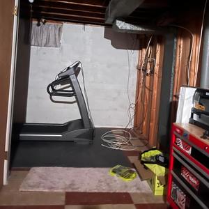 confessional (feat. miles yoko & PROD. V9) (Explicit)