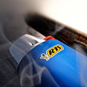 R1S (feat. Cod0) (Explicit)