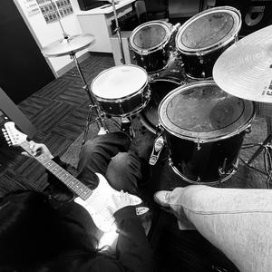 don't let me go (feat. BsyTekk & K4YDEE)