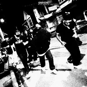 RUN (feat. ZEEKE, SWITBRXX, NOKIA N, SYCOHUERA & YC RANYEL) (Explicit)