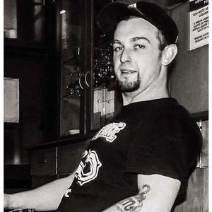 BEEN A MINUTE(feat. Bobby Bakes) (Explicit)