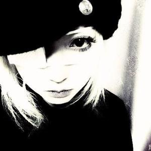 dans t'es bras <3 (Explicit)