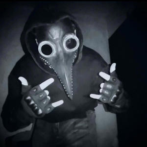 MAL (feat. crxwn) (Explicit)