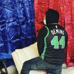 A Minute (feat. King Kali) (Explicit)