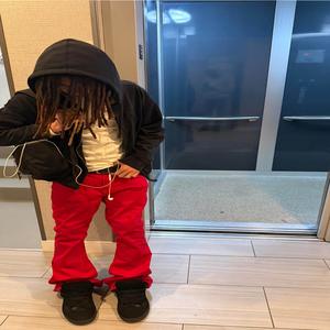 First Day Of School (feat. zayhunxhos) (Explicit)