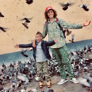 In.con.spic.uos (Explicit)