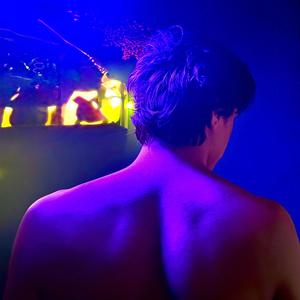 Kiss My Neck
