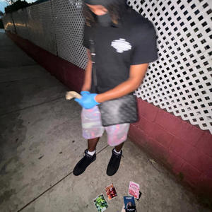 WARR (feat. RayyG) (Explicit)