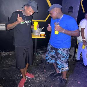 # TO AQUI FUMANDO SO LEMBRANDO (feat. W.L DO YOUTUBE)