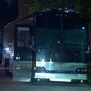 lil waynes tour bus (Explicit)