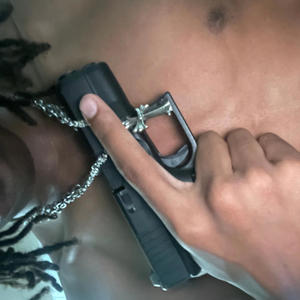 Is u feelin me ? (Explicit)