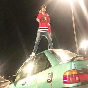 Drake please answer my texts(feat. blackwinterwells) (Explicit)