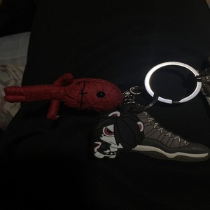 siempre es lo mismo, ya no m quiero sentir asi