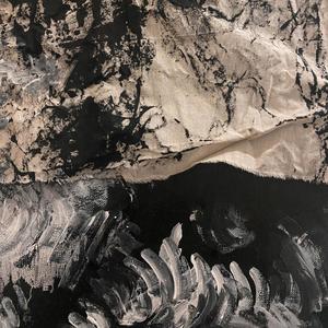 QUARTO ESCURO (Explicit)