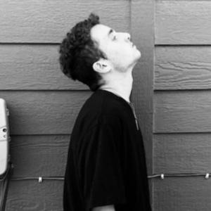 Suffocating (feat. Mik3y)