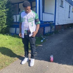 Onna Roll (Explicit)