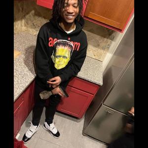 Put on (feat. Servinying) (Explicit)