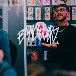 Bestia Negra. (Explicit)