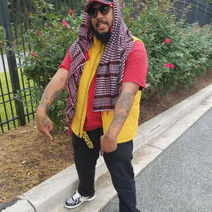 HOLIDAY (feat. TOASTYKUN) (Explicit)