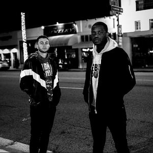 Leave Me Hanging (feat. CASSINØ & Angelica Nicole) (Explicit)